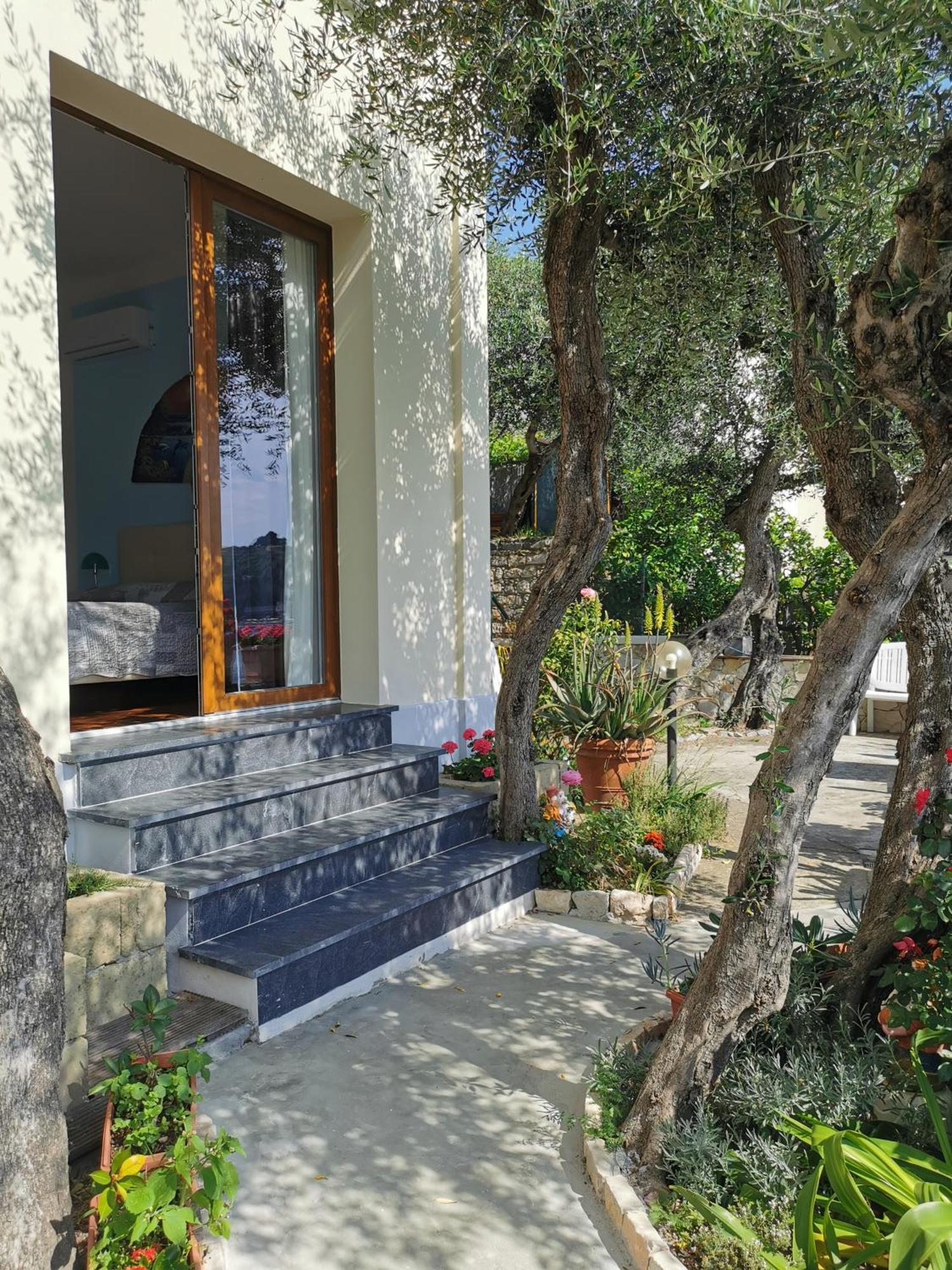 B&B La Palafitta Портовенере Екстериор снимка